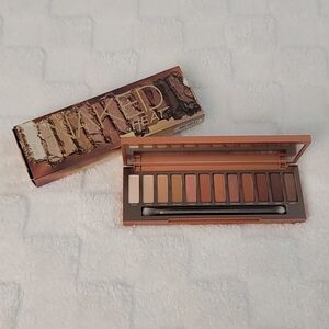 Urban Decay Naked Heat Pressed Powder Eyeshadow Palette BNIB